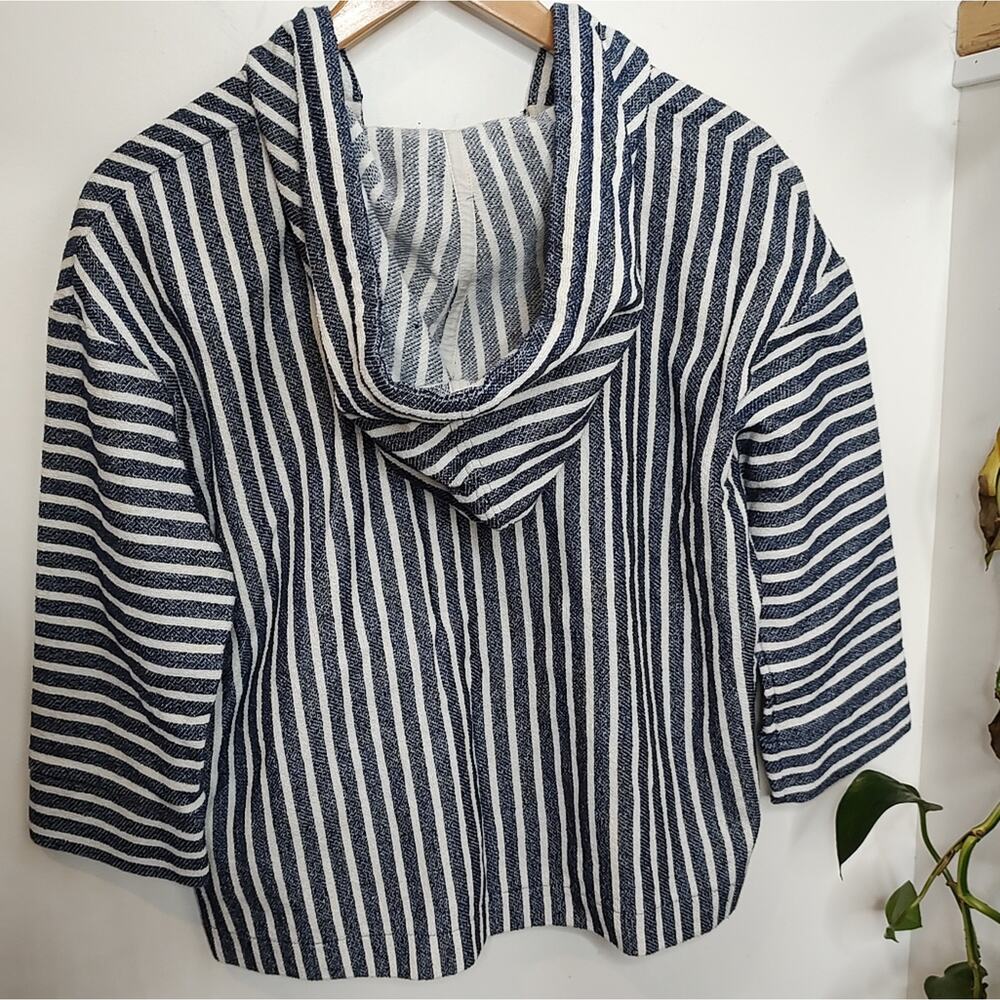 J.Crew Striped Baja Hoodie in Navy/White Size Medium - Picture 4 of 12